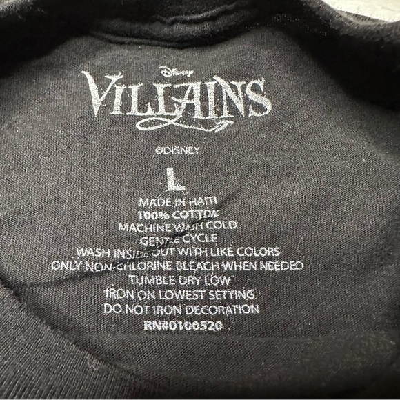 Disney Villains Collage Graphic T-Shirt Black Unisex Sz L - Picture 6 of 6